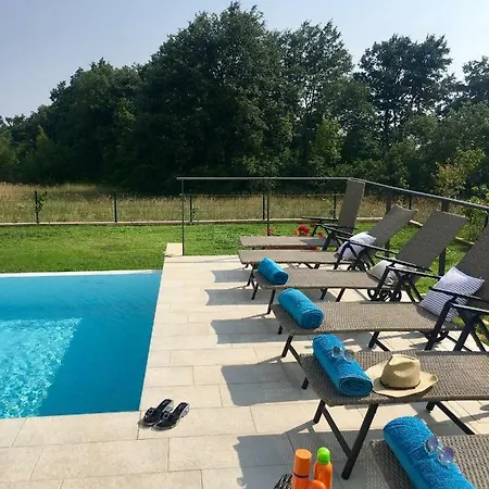Villa Tartufo
